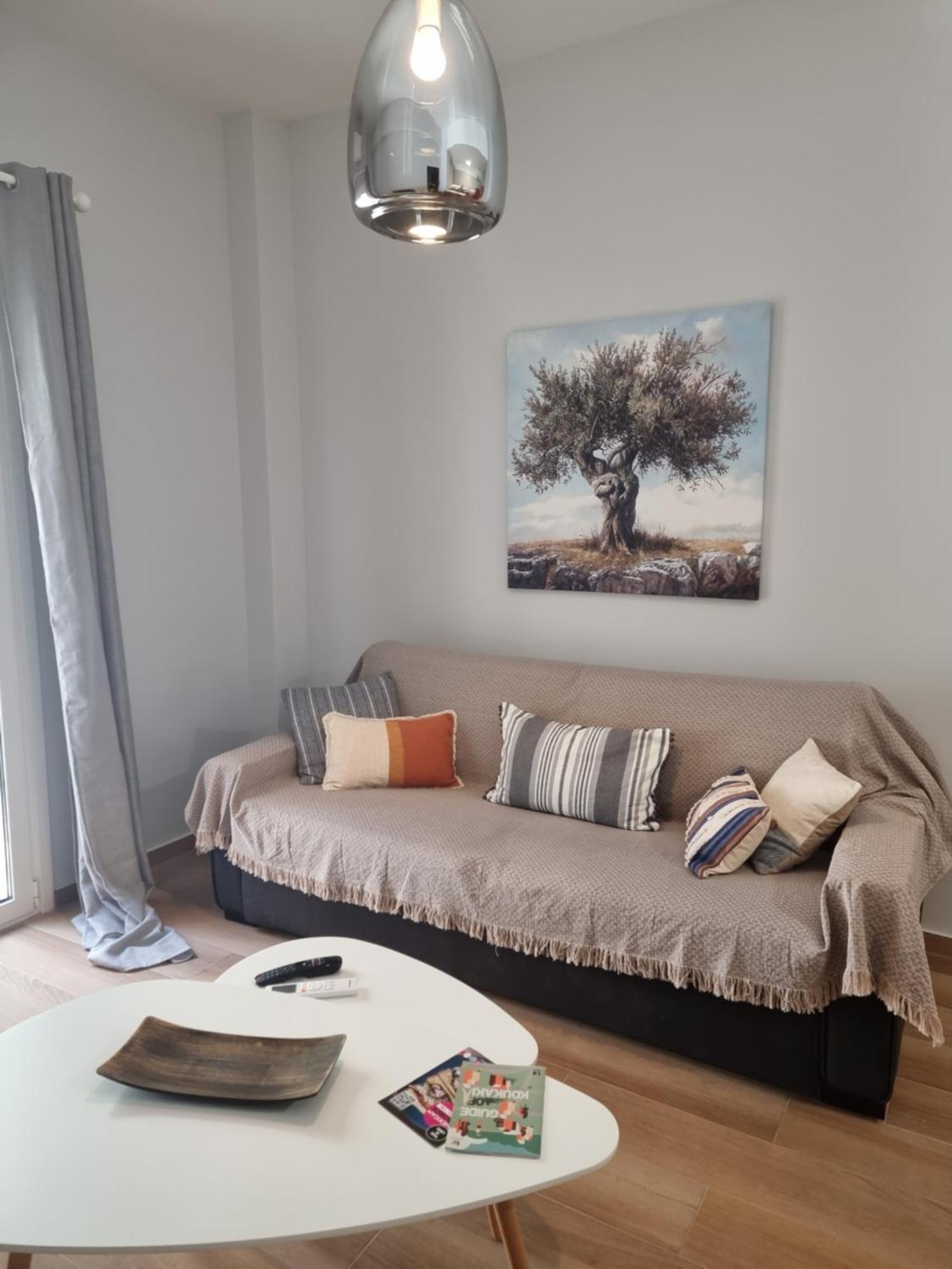 Stylish Urban By Yha Apartment Athens